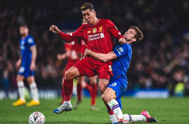 75分钟 ｜🔄｜ 本场首次换人 ⚪⚫ 🟢 若昂·马里奥、奥蓬达登场 🔴 麦肯尼、大卫被换下 #萨索洛vs尤文 [0-3] 来源：尤文官方推特