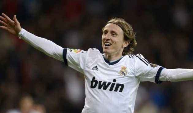 麻将里弃胡是不是亏（在麻将中选择弃胡是否吃亏？）