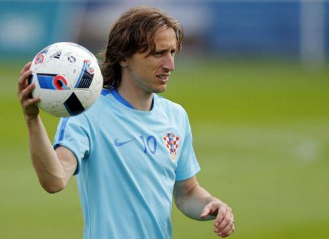 巴萨防线漏洞仍未改善