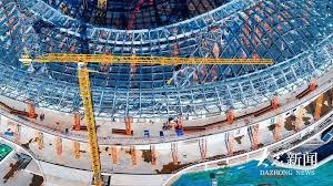 北京男篮全队为周琦庆祝29岁生日，翟晓川送上“蛋糕洗脸”